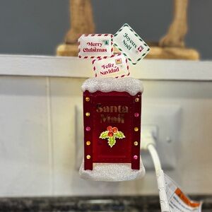 Bath & Body Works Santa Mail light up Wallflower